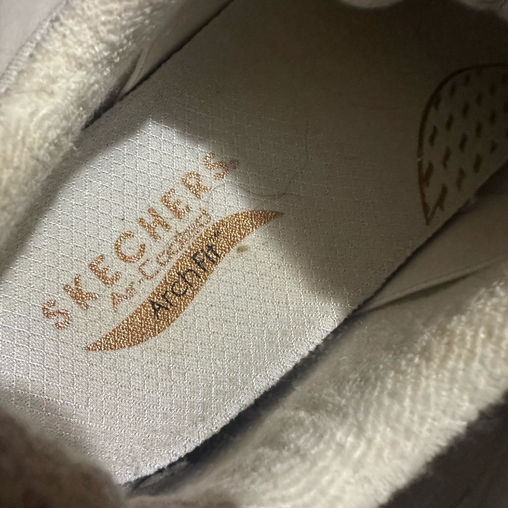 Skechers Women's White Sneakers with Archfit - Picture 3 of 5